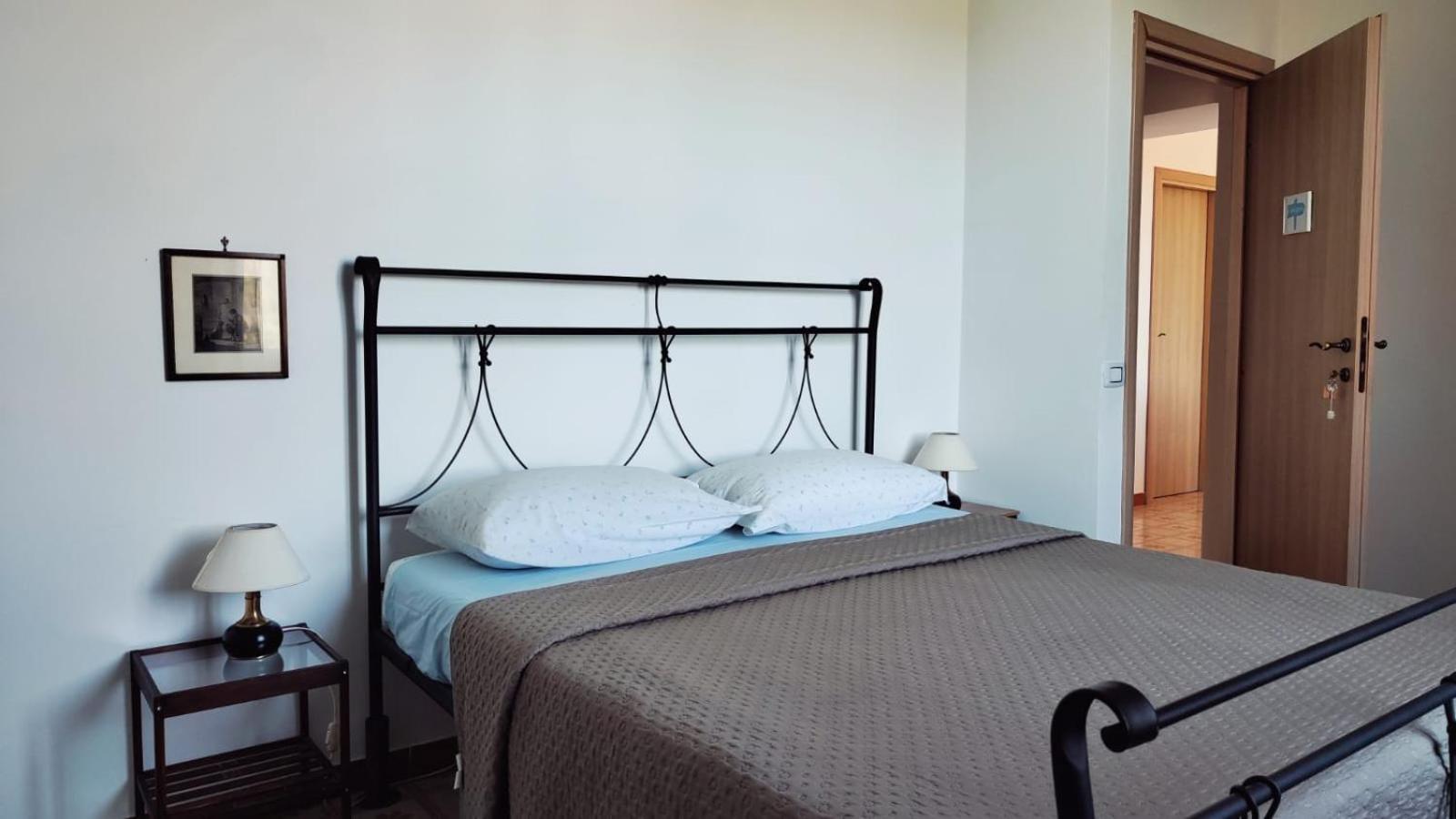 Eco House San Michele Hostel Borgo San Michele  Buitenkant foto