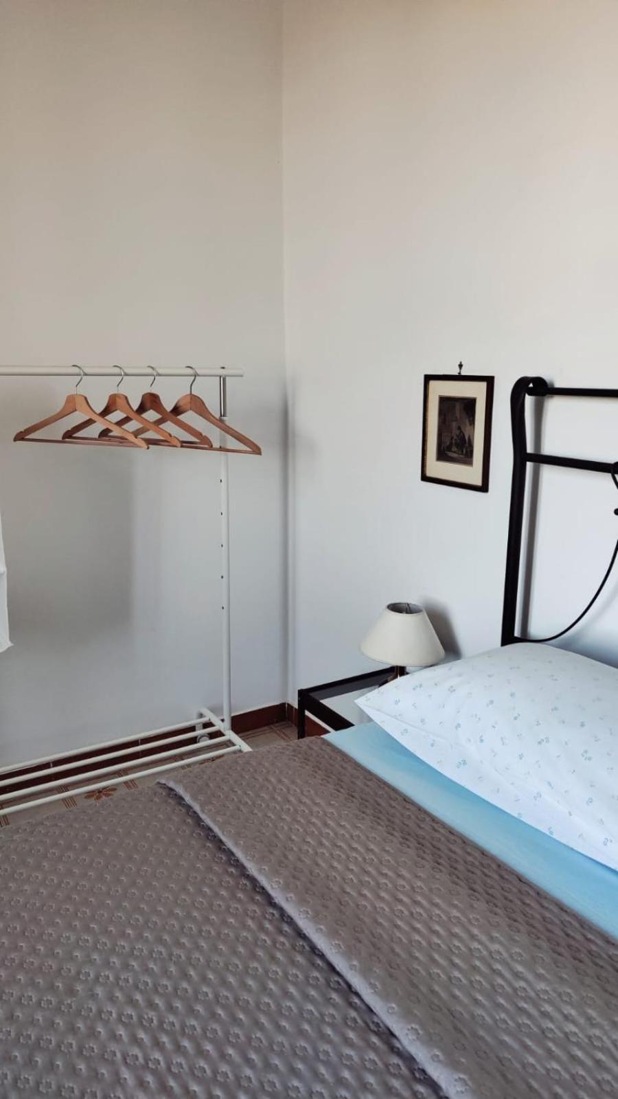 Eco House San Michele Hostel Borgo San Michele  Buitenkant foto