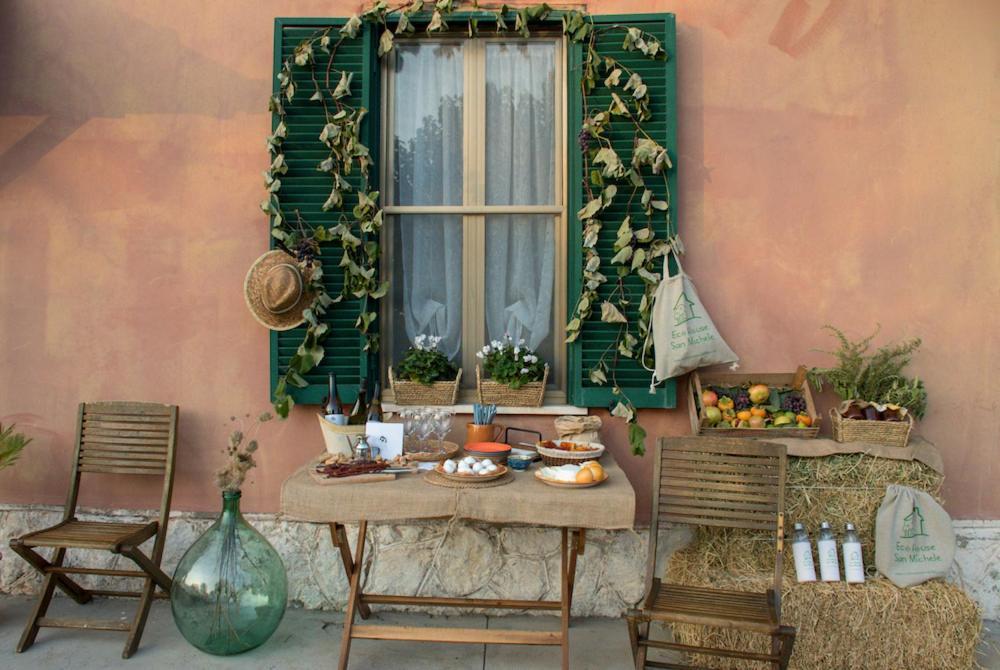 Eco House San Michele Hostel Borgo San Michele  Buitenkant foto